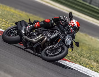 Ducati Monster 1200 R '2016–至今