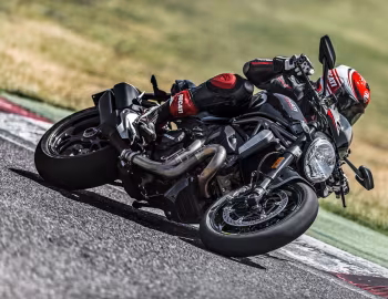 Ducati Monster 1200 R '2016–至今