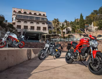 Ducati Monster 797 Plus '2017–至今