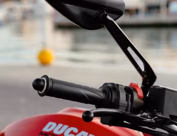 Ducati Monster 821 '2017–至今