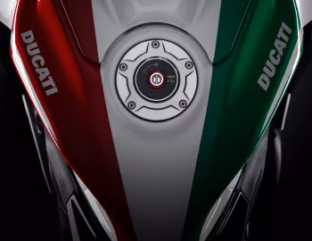 Interior Ducati Panigale V4 Tricolore '2025