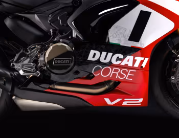 Ducati Panigale V2 Superquadro Final Edition '2024–25