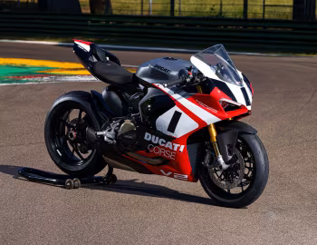 Ducati Panigale V2 Superquadro Final Edition '2024–25