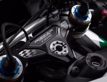 Interior Ducati Panigale V4 Tricolore '2025