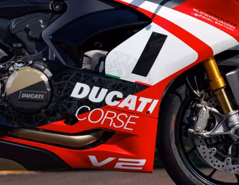 Ducati Panigale V2 Superquadro Final Edition '2024–25