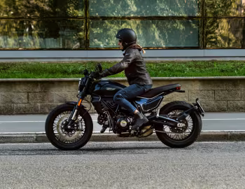 Ducati Scrambler Nightshift '2023–pr.