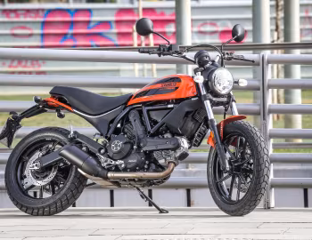 Ducati Scrambler Sixty2 '2015–23
