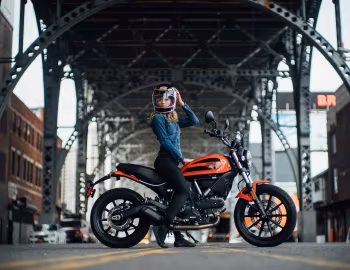 Ducati Scrambler Sixty2 '2015–23