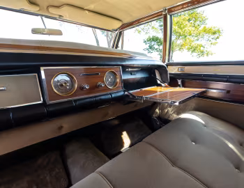 Interior Duesenberg Model D '1966
