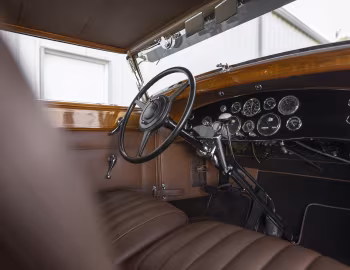 Інтер'єр 1932 Duesenberg J 490/2505 Hardtop Victoria SWB by Rollston