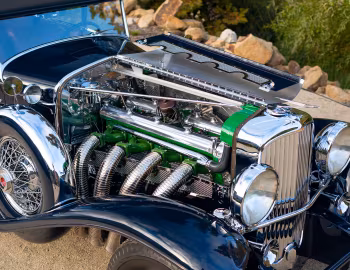 Sous la capuche 1930 Duesenberg J 269/2294 Convertible Sedan SWB by Murphy