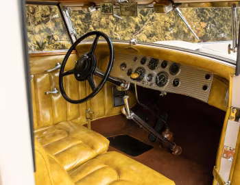 Інтер'єр 1929 Duesenberg J 394/2474 Convertible Victoria SWB by Rollston