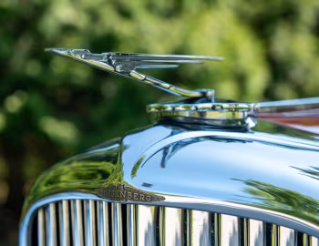 Mascota 1934 Duesenberg SJ 523/2552 Dual Cowl Phaeton SWB by LaGrande-Union City