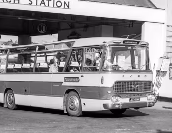 Ford R192 Duple Viceroy (C45F) '1966–72