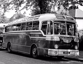 Leyland Royal Tiger PSU1/15 Duple Coronation Ambassador [UK-spec] (C32C) '1953