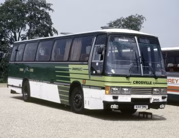 Leyland Tiger TRCTL11/2R Duple Laser Express [UK-spec] (C49F) '12.1983–01.1984