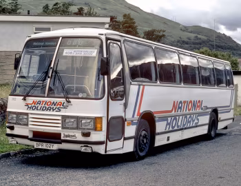 Leyland Tiger TRCTL11/3R Duple Laser [UK-spec] (C50F) '05.1983–04.1984