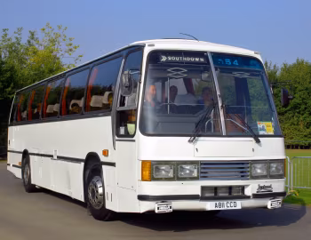 Leyland Tiger TRCTL11/3R Duple Laser [UK-spec] (C50F) '05.1983–04.1984