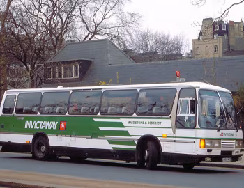 Leyland Tiger TRCTL11/3R Duple Laser Express [UK-spec] (DP53F) '11–12.1983