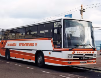 Scania K93CRB Duple 320 [UK-spec] (C51Ft) '08.1989–08.1990