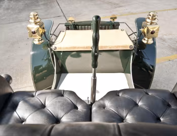 Interior Duryea Phaeton '1901