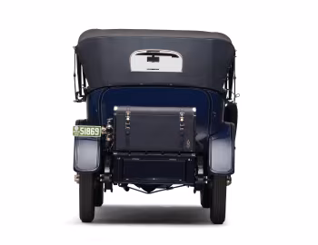 1913 Stevens-Duryea Model C-Six 5-passenger Touring