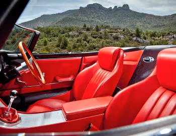 Interior Eagle Lightweight Speedster [RHD] '2011–pr.