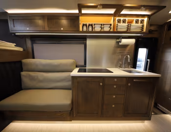 Interior EarthRoamer LTi-020 '12.2020