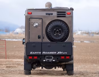 2015 EarthRoamer XV-LTS Crew Cab (#1FD0W5HT2FEA75672)