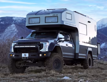 2020–н.ч. EarthRoamer LTi '10.2019–н.ч.