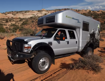 EarthRoamer XV-LT Crew Cab '2007–10