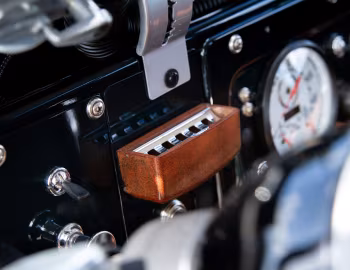 Interior E.C.D. Automotive Design Land Rover "Project Harmony" (Series IIA) '07.2019