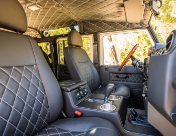 Intérieur E.C.D. Automotive Design Defender 110 "Project Alpaca" '03.2020