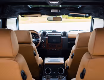 Interior E.C.D. Automotive Design Defender 110 "Project Britton" '02.2022
