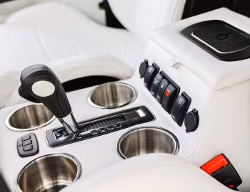 Interior E.C.D. Automotive Design Defender 110 "Project Naw" '05.2022