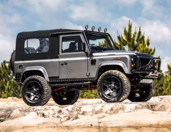 E.C.D. Automotive Design Defender 90 "Project Desert Storm" '05.2019