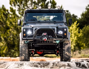 E.C.D. Automotive Design Defender 90 "Project Desert Storm" '05.2019