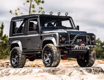 E.C.D. Automotive Design Defender 90 "Project Desert Storm" '05.2019