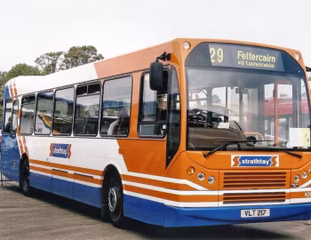 Leyland Tiger TRCTL11/3R East Lancs Myllennium Hyline [UK-spec] (C49F) '08.2000