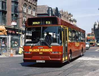 Scania L113 CRL East Lancs Flyte [UK-spec] (B49F) '01–10.1997