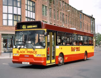 Scania L113 CRL East Lancs Flyte [UK-spec] (B49F) '01–10.1997