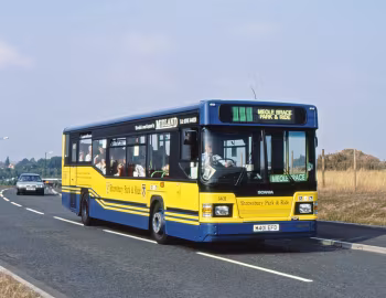 East Lancs MaxCi [UK-spec] (DP42F) '04.1995