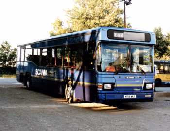 East Lancs MaxCi [UK-spec] (B46F) '05.1995