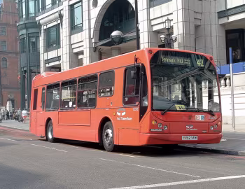 Scania N94UB East Lancs Myllennium [UK-spec] (B32D) '07–12.2002