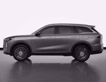 Ebro S900 PHEV '2025–pr.