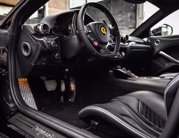 Intérieur Edo Competition Ferrari F12berlinetta '2016–17