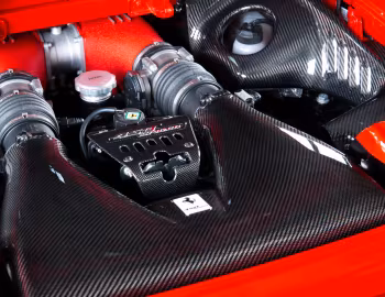 Sous la capuche Edo Competition Ferrari 458 Spider '2013–15
