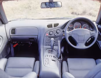 Panel frontal Ẽfini RX-7 (FD3S) '12.1991–08.1993
