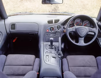 Panel frontal Ẽfini RX-7 Type RZ (FD3S) '10.1993