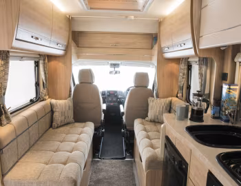 Interior 2016–pr. Elddis Autoquest 185 '2015–pr.